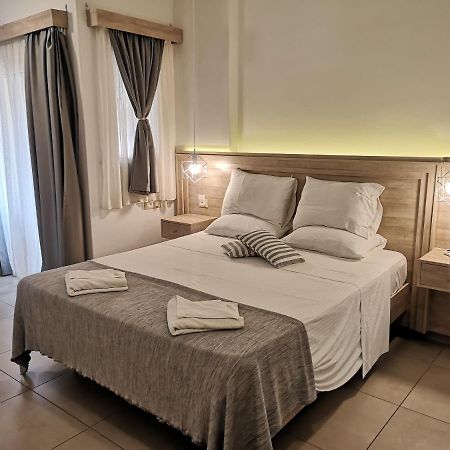 Porfyris Studios And Apartments Карпатос Екстериор снимка