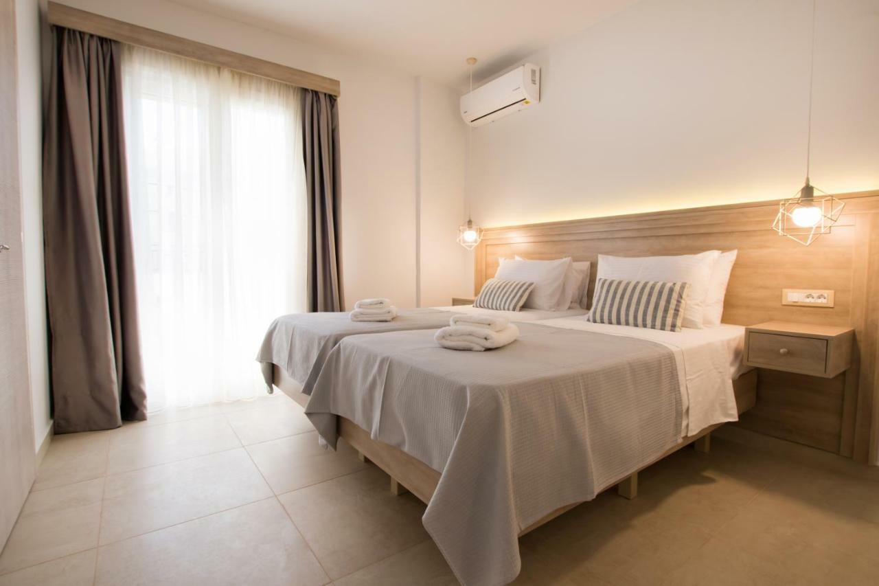 Porfyris Studios And Apartments Карпатос Екстериор снимка