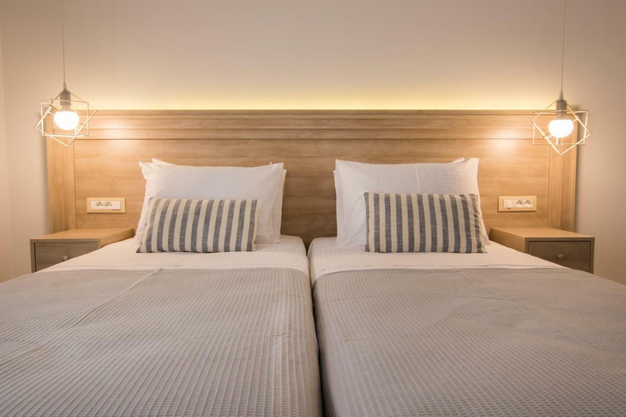 Porfyris Studios And Apartments Карпатос Екстериор снимка